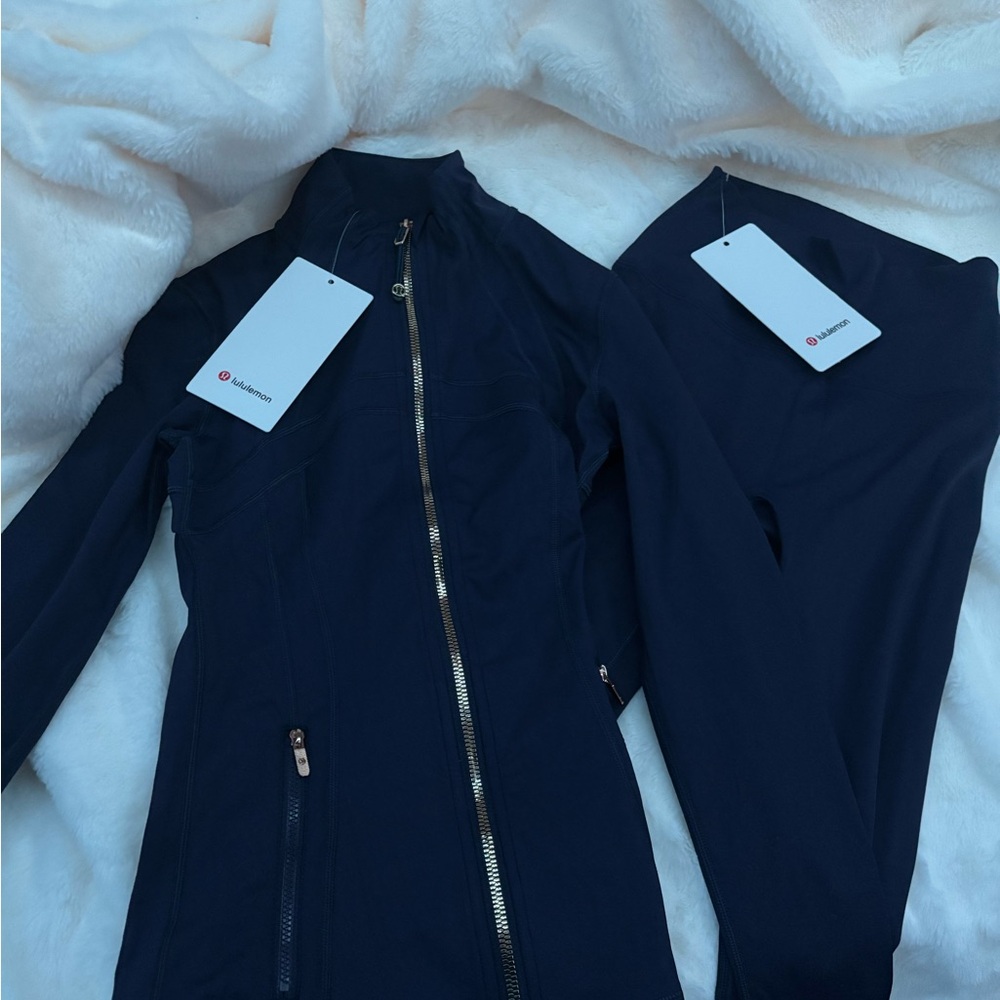 Lululemon Athletica Midnight Blue Jacket with Gold Zipper